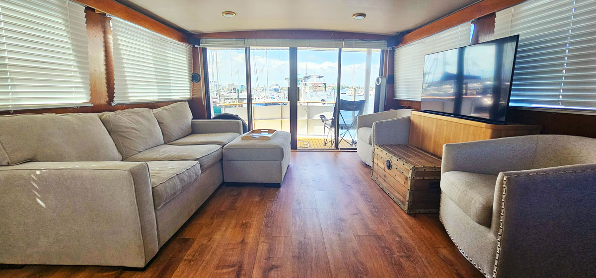 Gulfstar 49 - Salon Overview
